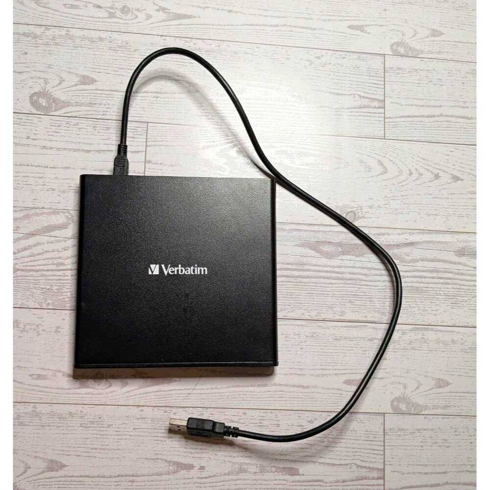 Verbatim 98938 External Slimline CD DVD Writer Drive USB Black